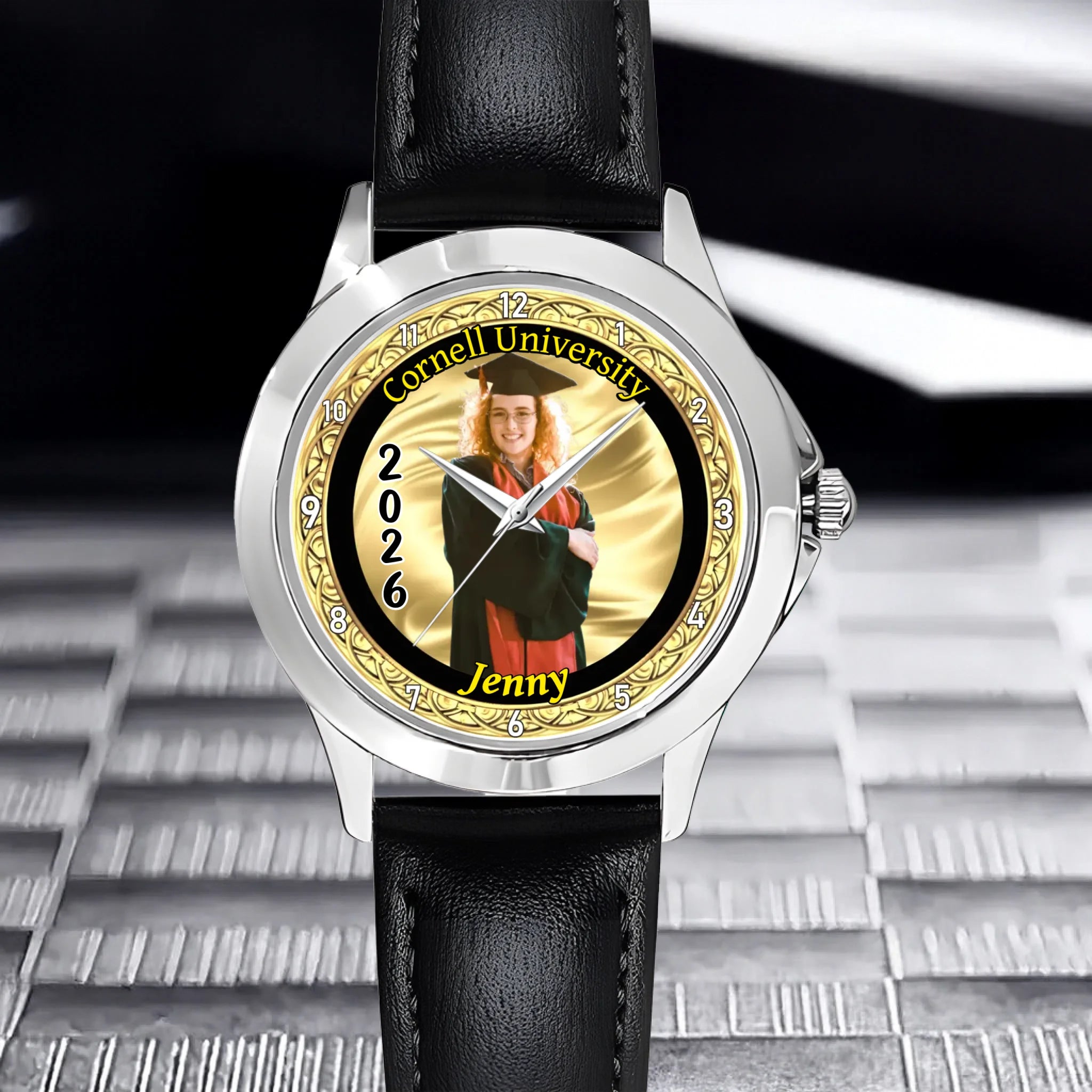 Personalized graduation watches! Upload your graduation photos. The perfect personalized present for graduates